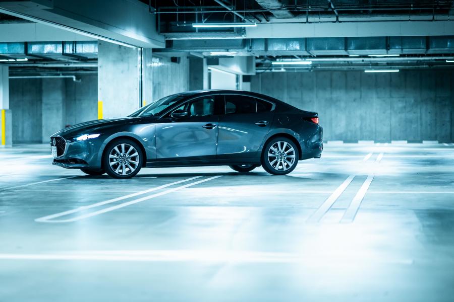  Mazda3 Sedan (BP) 2019 года  (JP) (фото 8 из 17)